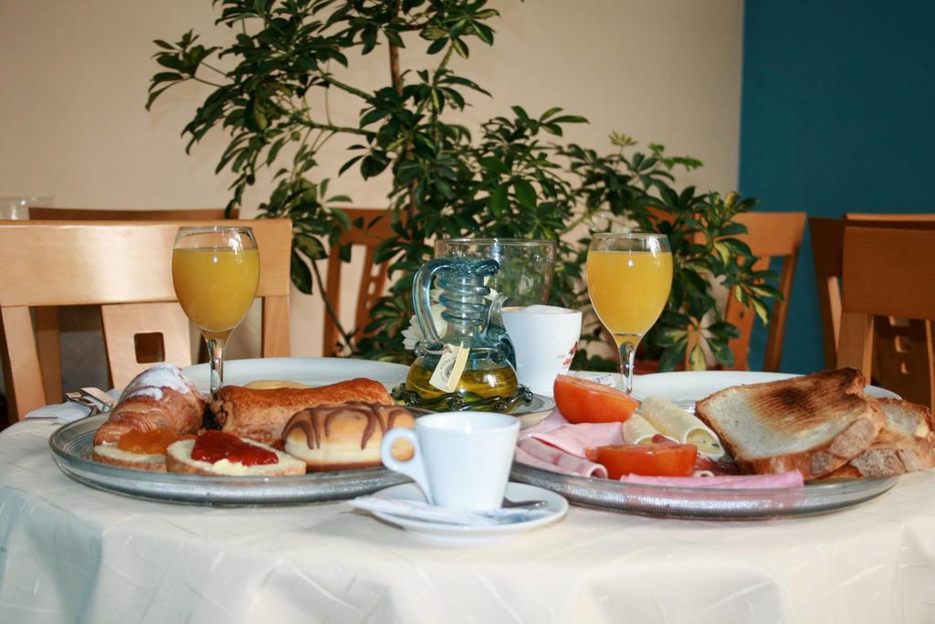 El Pinche De Oro Hotel Benicarlo Ngoại thất bức ảnh